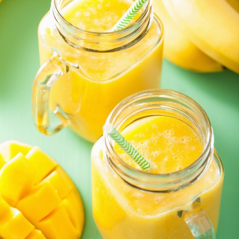 ThinkstockPhotos  Mango Berry Shake
