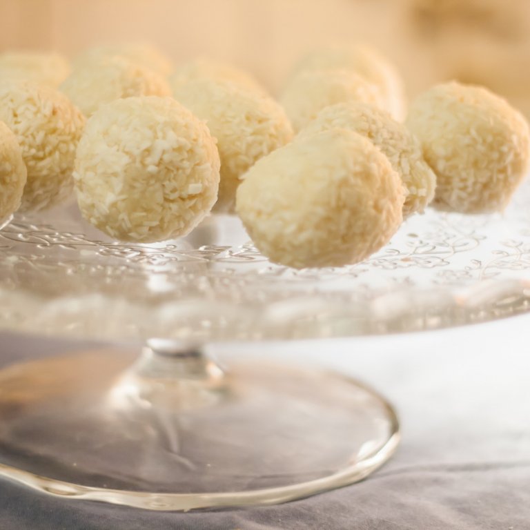 ThinkstockPhotos  Lemon Balls