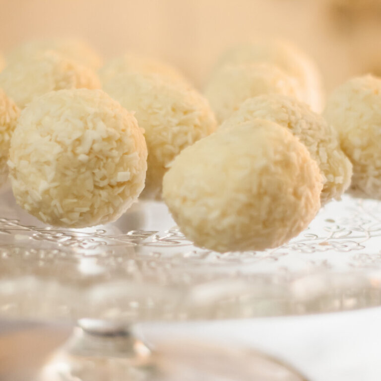 ThinkstockPhotos  Lemon Balls