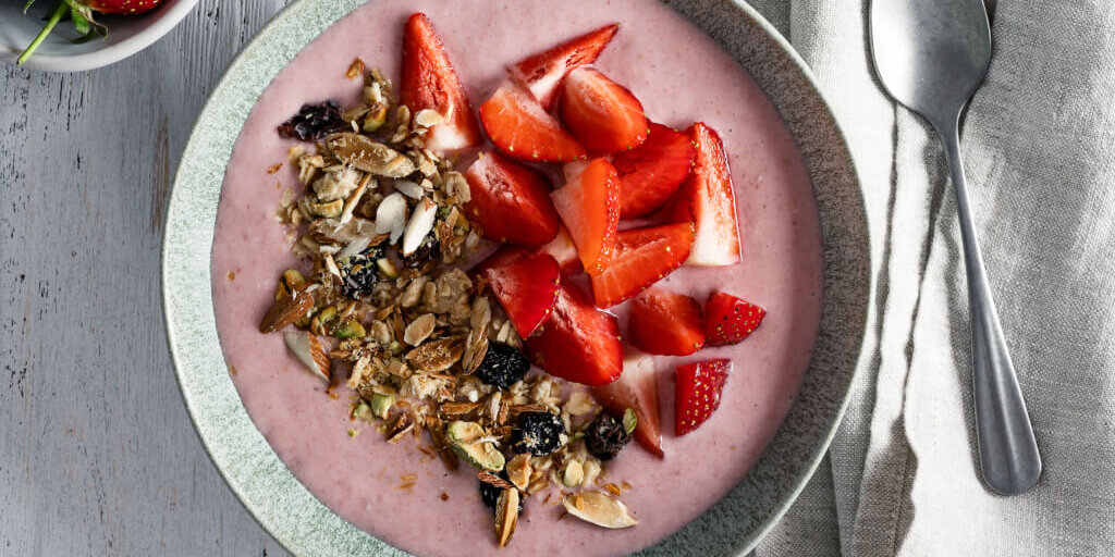 Strawberry Life Shake smoothie bowl with granola, summer breakfast