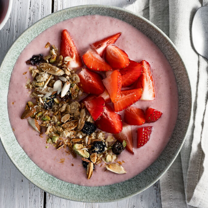 Strawberry Life Shake smoothie bowl with granola, summer breakfast
