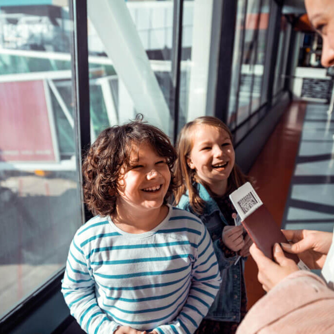 9 Healthy Travel Tips