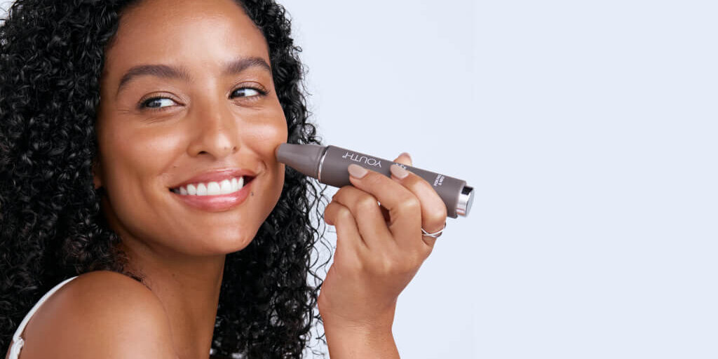 Shaklee Ageless Wands for Face Neck and Eyes